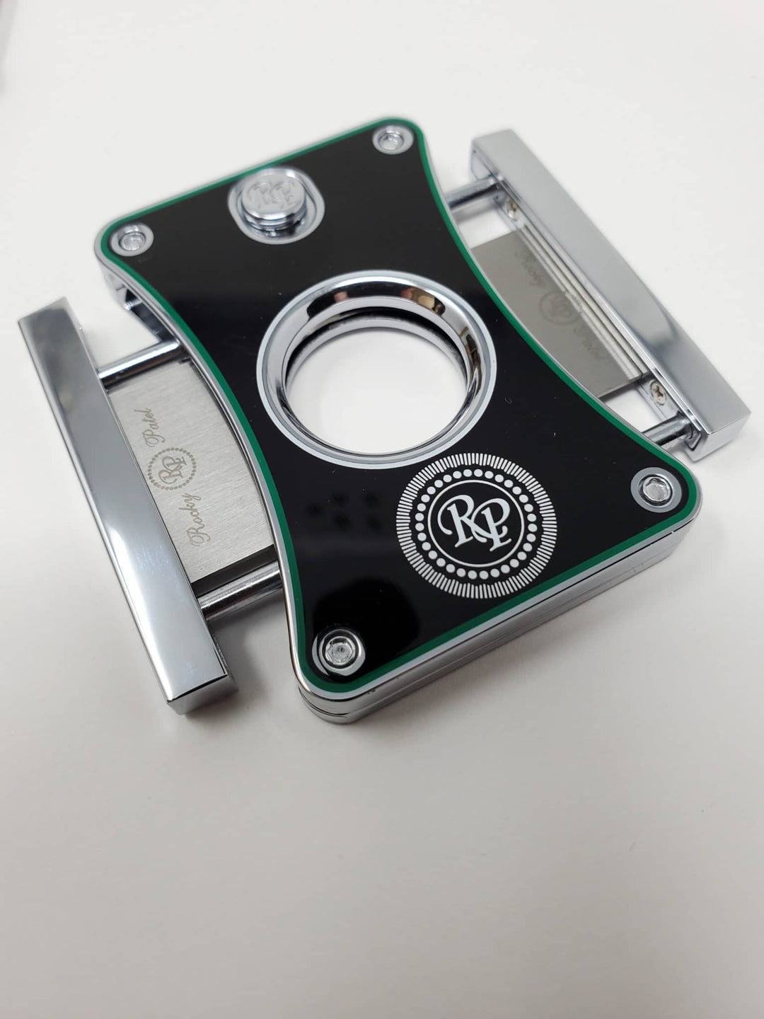 The Diamond Series Cutter