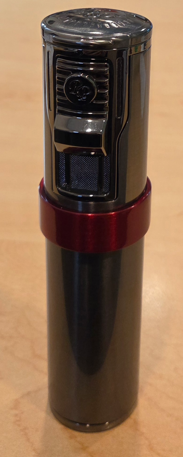 The Diplomat II 5-Jet Lighter Series